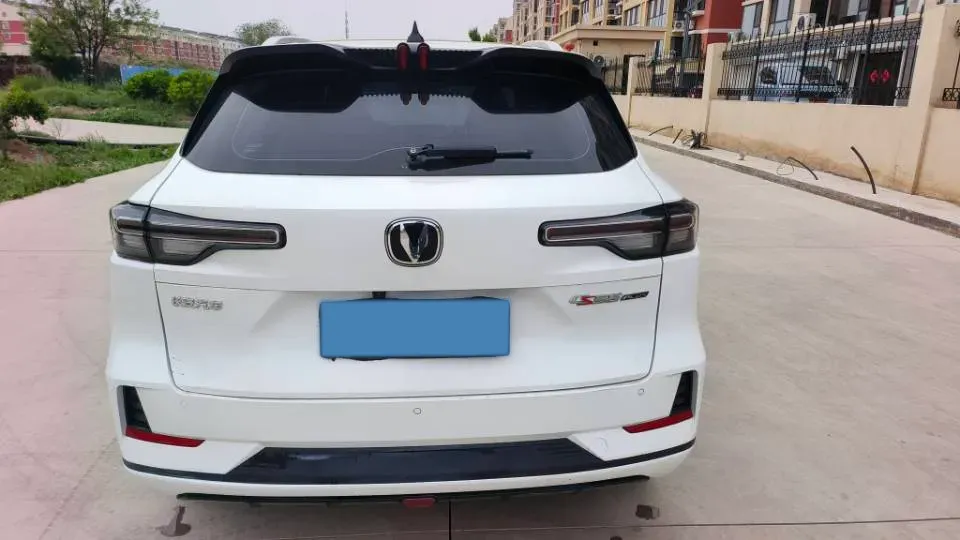 2025 ChangAn QiYuan Q05 Classic 1.5L 98HP L4 E-CVT PHEV 18.4KWH,autocango,china used car exporter,china ev exporter,chinese used car exporter,chinese used ev exporter