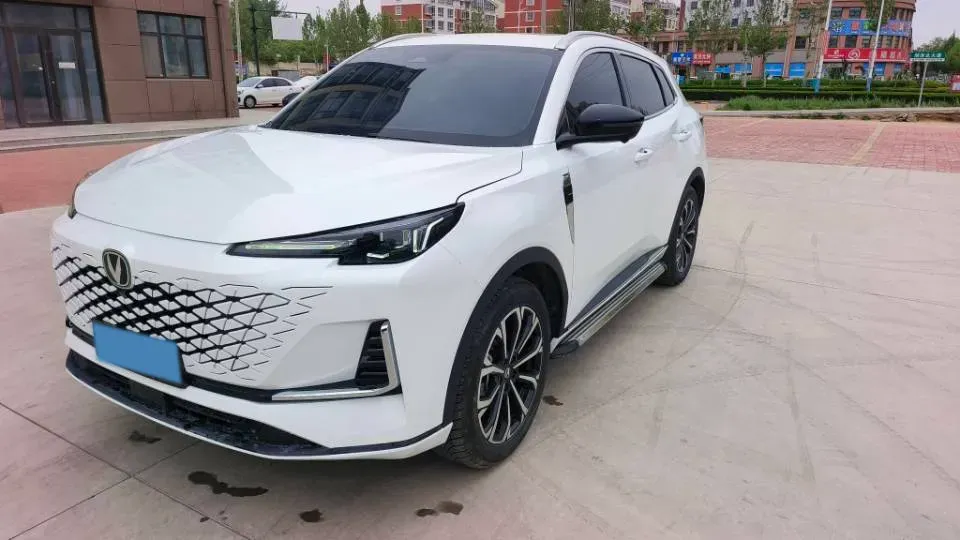2025 ChangAn QiYuan Q05 Classic 1.5L 98HP L4 E-CVT PHEV 18.4KWH,autocango,china used car exporter,china ev exporter,chinese used car exporter,chinese used ev exporter