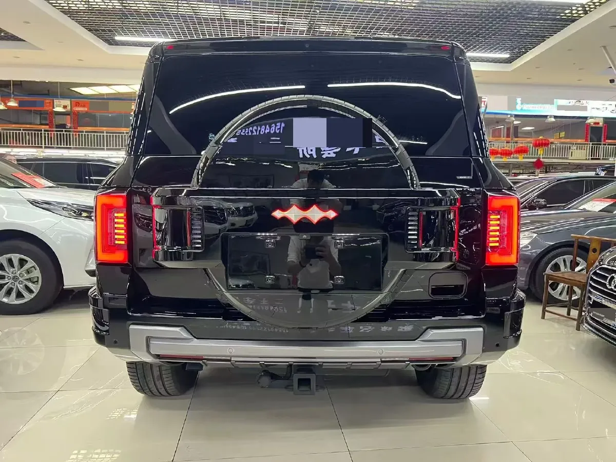 2025 FangChengBao Bao 8 2.0T 245HP L4 E-CVT PHEV 36.8KWH,autocango,china used car exporter,china ev exporter,chinese used car exporter,chinese used ev exporter