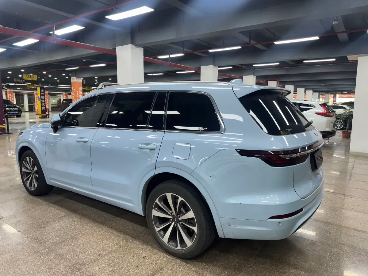 2021 Li ONE Range Extended 131HP REEV 40.5KWH,autocango,china used car exporter,china ev exporter,chinese used car exporter,chinese used ev exporter