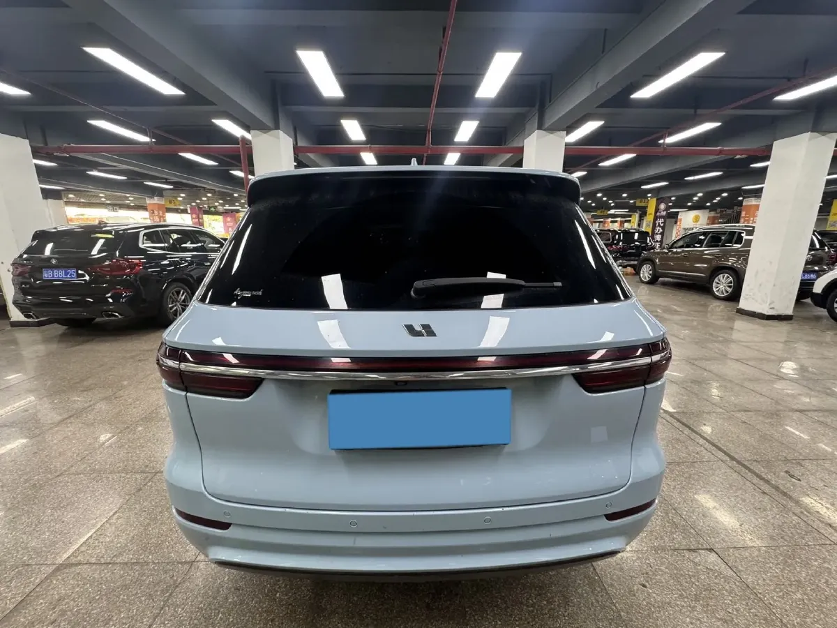 2021 Li ONE Range Extended 131HP REEV 40.5KWH,autocango,china used car exporter,china ev exporter,chinese used car exporter,chinese used ev exporter