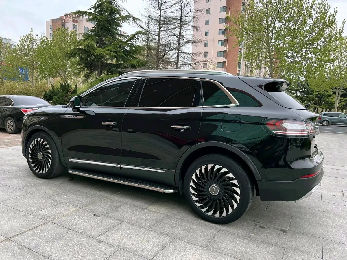 2021 Lincoln Nautilus 2.0T 245HP L4 8AT,autocango,china used car exporter,china ev exporter,chinese used car exporter,chinese used ev exporter