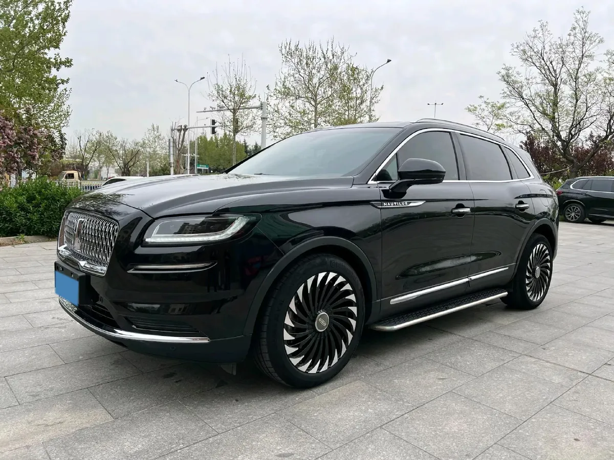 2021 Lincoln Nautilus 2.0T 245HP L4 8AT,autocango,china used car exporter,china ev exporter,chinese used car exporter,chinese used ev exporter