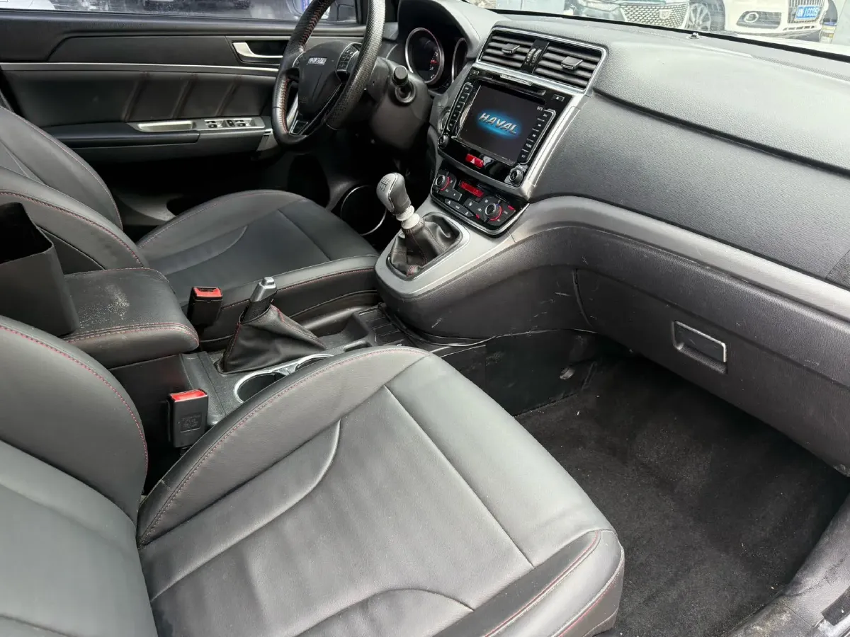 2018 Haval M6 1.5T 150HP L4 6MT,autocango,china used car exporter,china ev exporter,chinese used car exporter,chinese used ev exporter