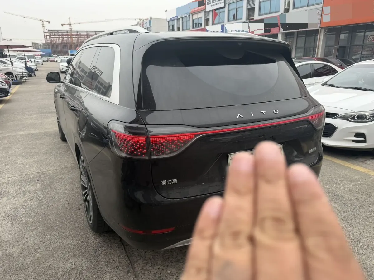 2024 AITO AITO M9 1.5T 152HP L4 REEV 42KWH,autocango,china used car exporter,china ev exporter,chinese used car exporter,chinese used ev exporter