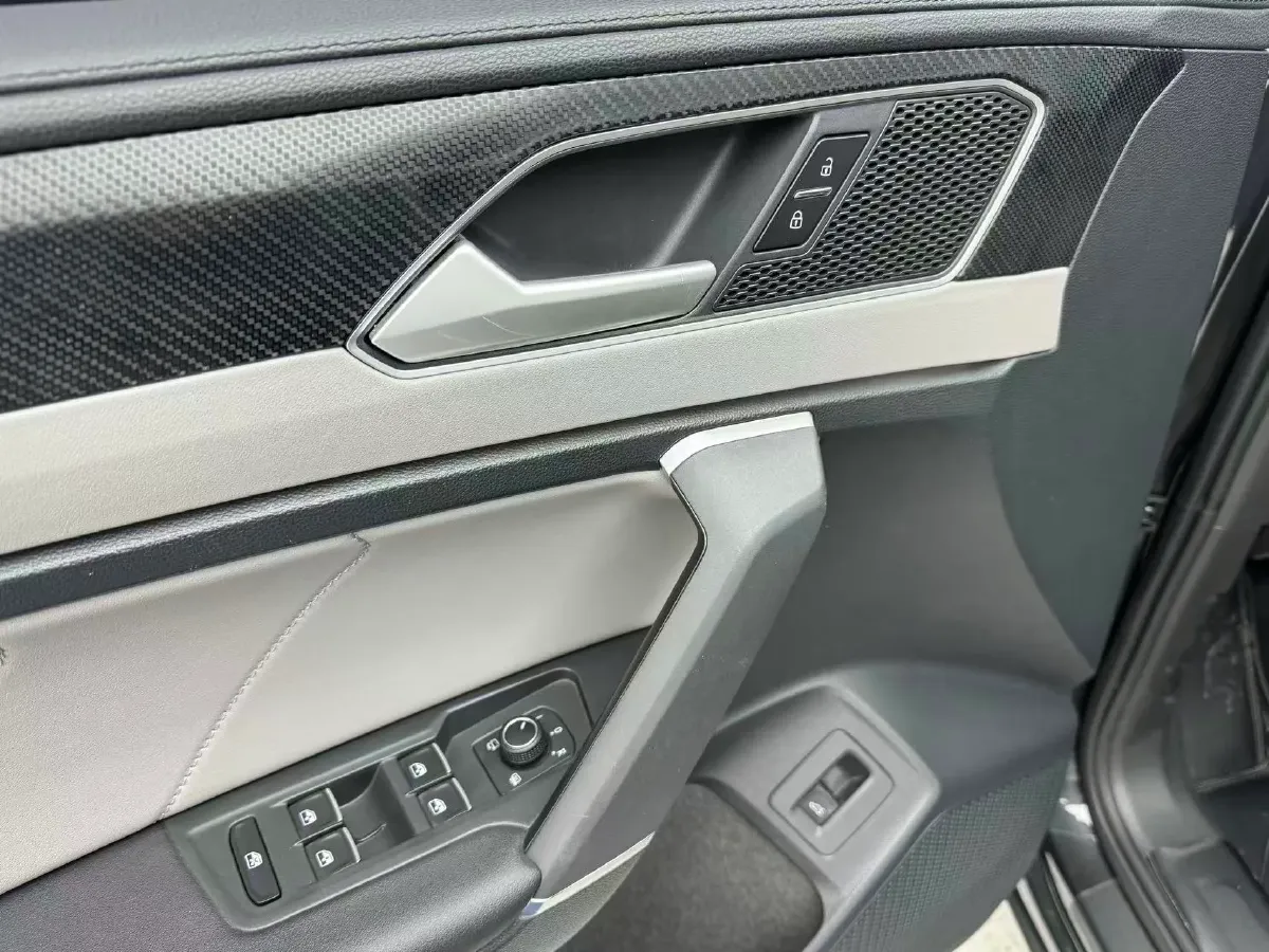 2023 Volkswagen Tayron 1.4T 150HP L4 7DCT,autocango,china used car exporter,china ev exporter,chinese used car exporter,chinese used ev exporter