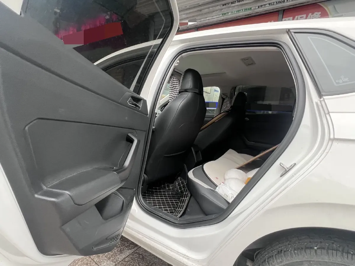 2021 Haval H6 1.5T 169HP L4 7DCT,autocango,china used car exporter,china ev exporter,chinese used car exporter,chinese used ev exporter