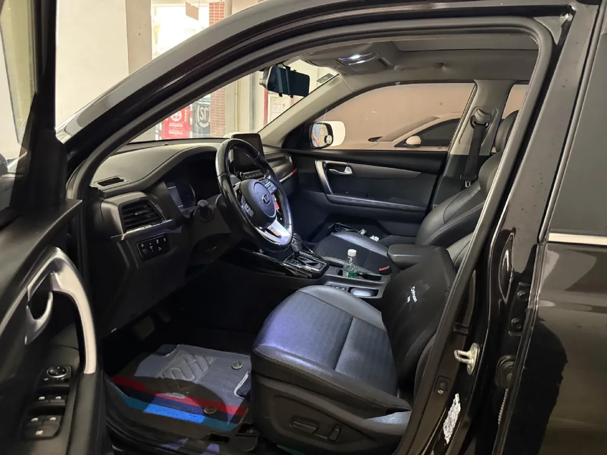 2018 Kia Sportage R 2.0L 160HP L4 6AT,autocango,china used car exporter,china ev exporter,chinese used car exporter,chinese used ev exporter