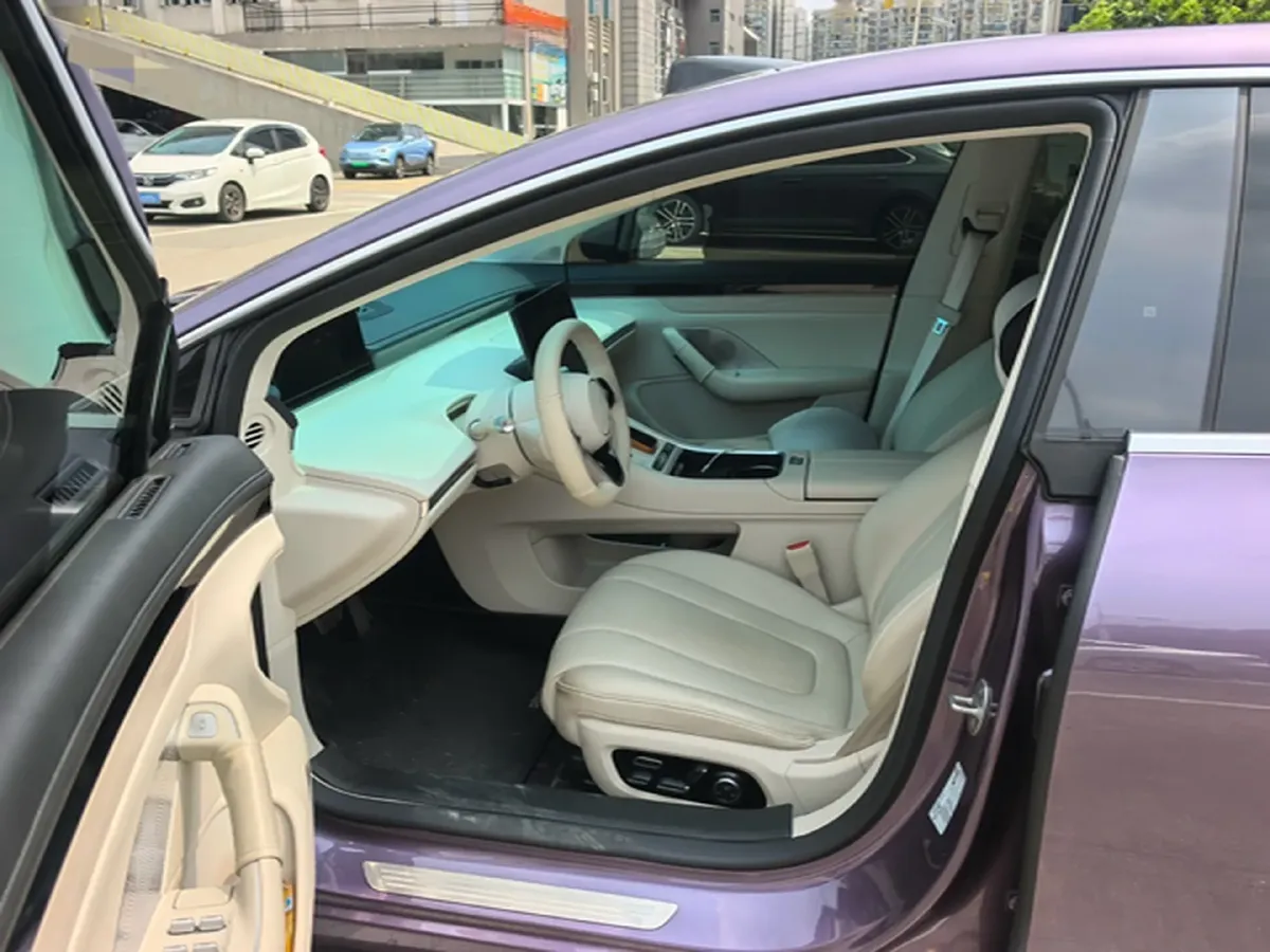 2025 Luxeed S7 BEV 100KWH,autocango,china used car exporter,china ev exporter,chinese used car exporter,chinese used ev exporter