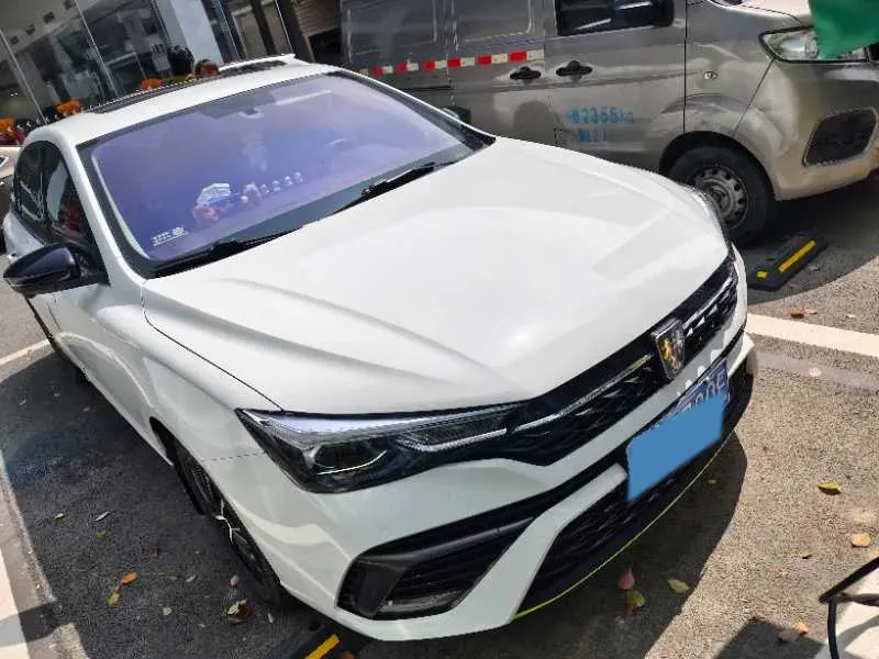 2021 Roewe i5 1.5L 120HP L4 CVT,autocango,china used car exporter,china ev exporter,chinese used car exporter,chinese used ev exporter