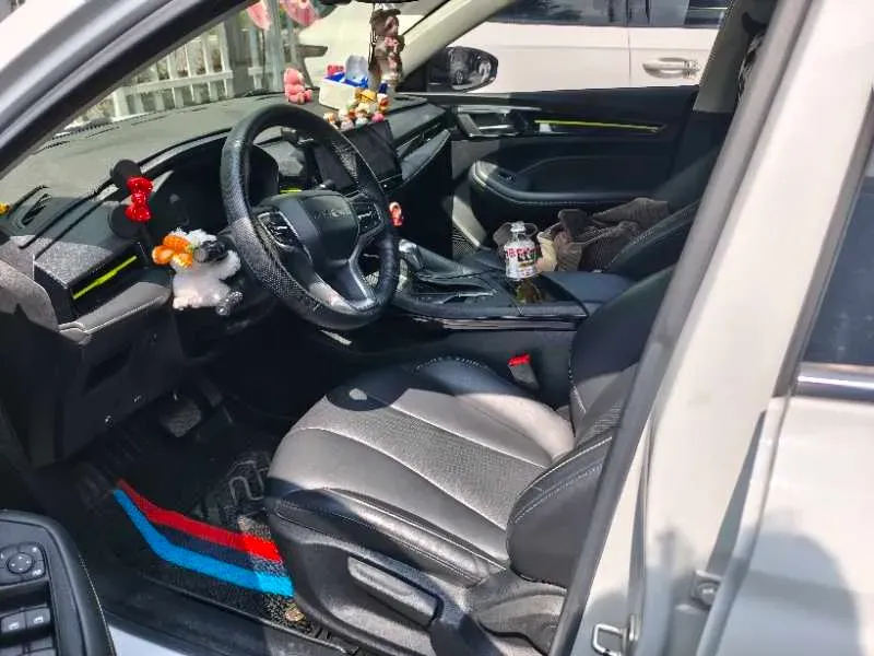 2021 Roewe i5 1.5L 120HP L4 CVT,autocango,china used car exporter,china ev exporter,chinese used car exporter,chinese used ev exporter