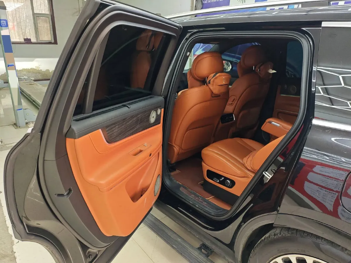 2024 AITO AITO M9 1.5T 152HP L4 REEV 42KWH,autocango,china used car exporter,china ev exporter,chinese used car exporter,chinese used ev exporter