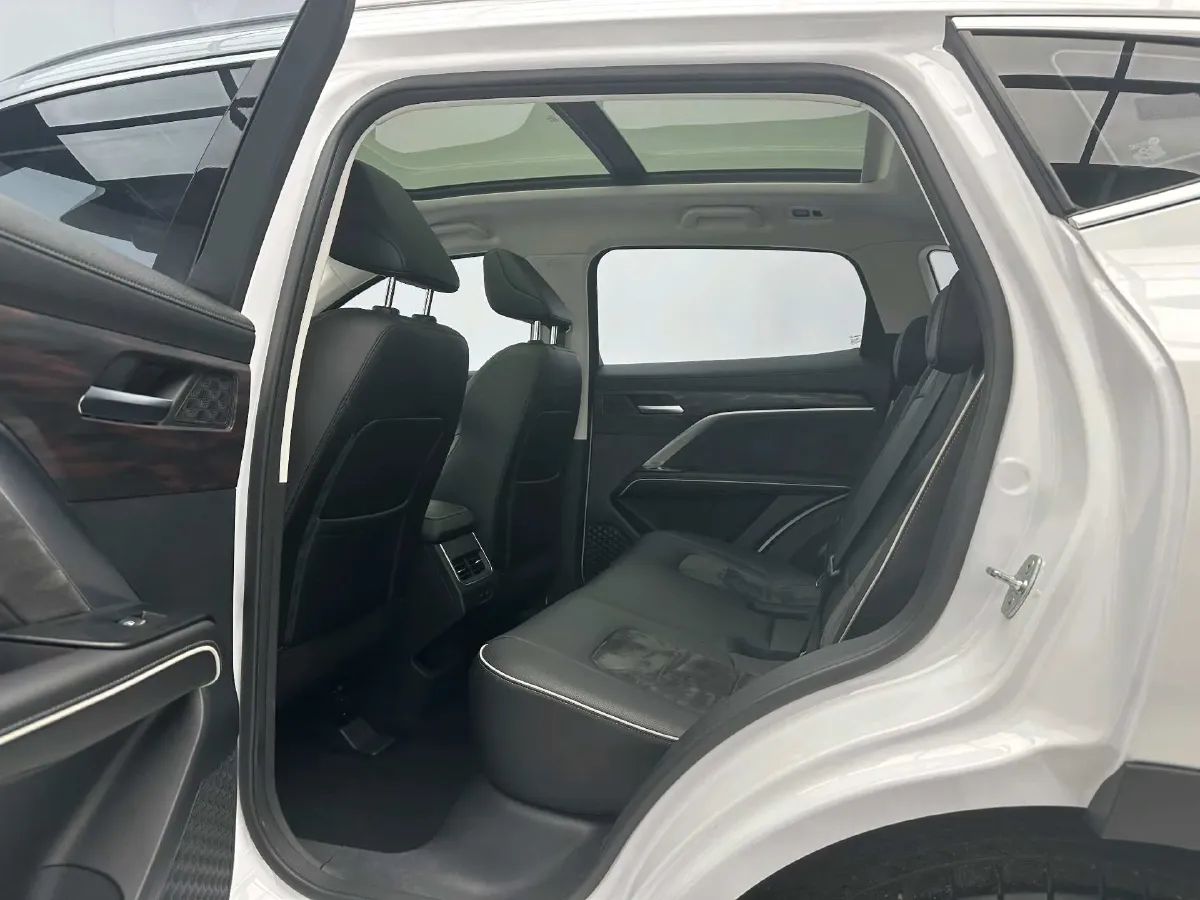 2023 Haval H6 1.5T 150HP L4 7DCT,autocango,china used car exporter,china ev exporter,chinese used car exporter,chinese used ev exporter