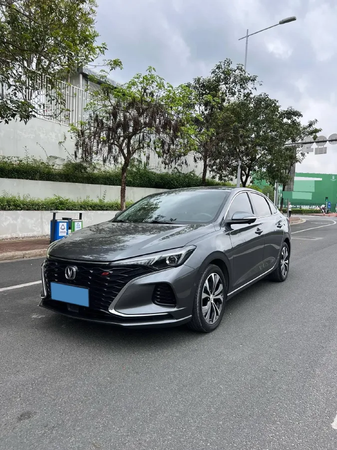 2021 ChangAn Eado 1.4T 160HP L4 7DCT,autocango,china used car exporter,china ev exporter,chinese used car exporter,chinese used ev exporter