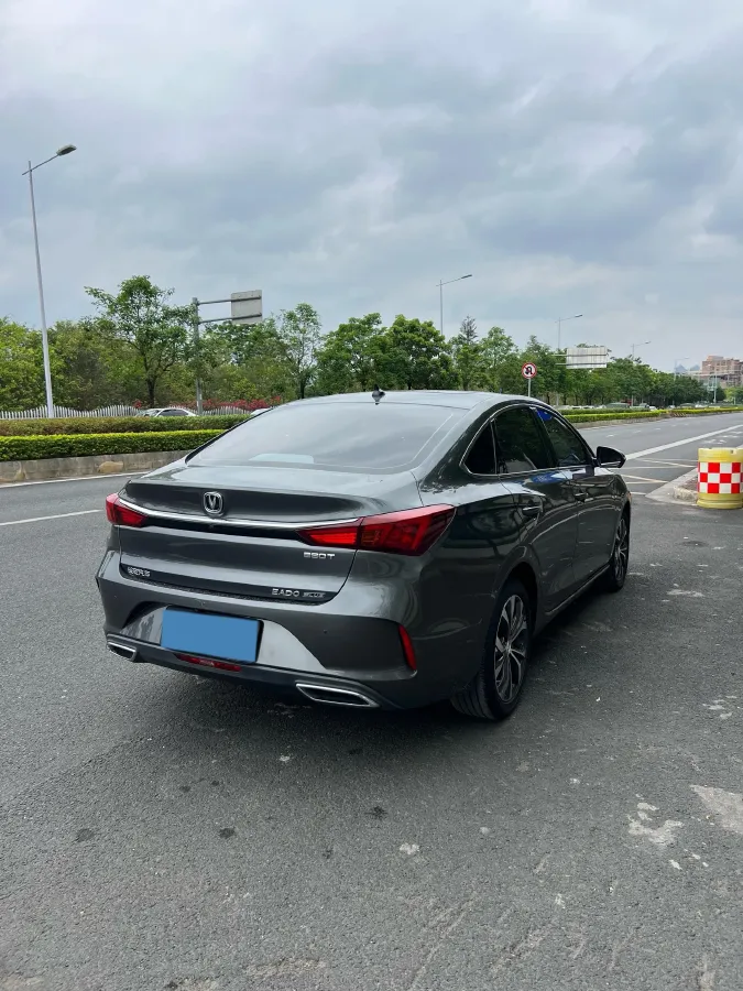 2021 ChangAn Eado 1.4T 160HP L4 7DCT,autocango,china used car exporter,china ev exporter,chinese used car exporter,chinese used ev exporter