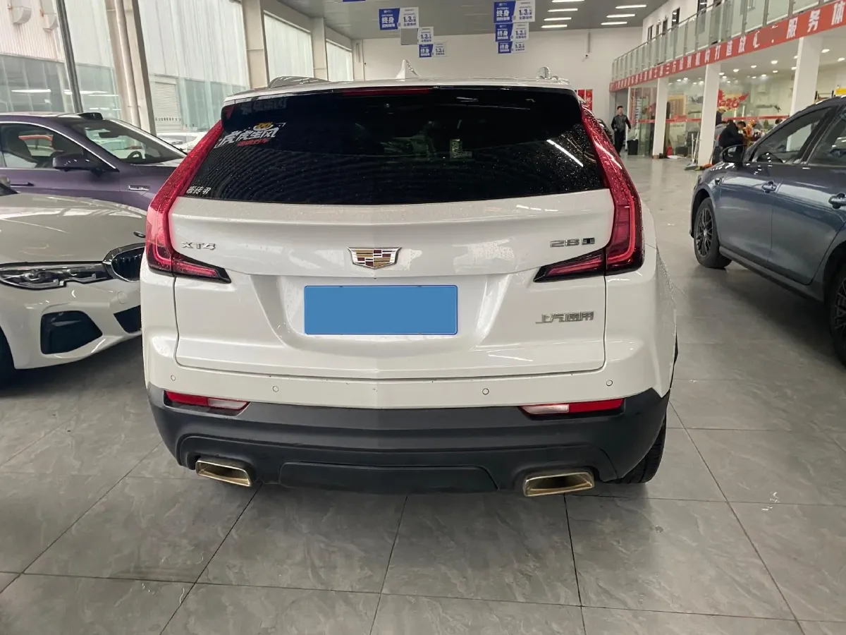 2020 Cadillac XT4 2.0T 237HP L4 9AT,autocango,china used car exporter,china ev exporter,chinese used car exporter,chinese used ev exporter