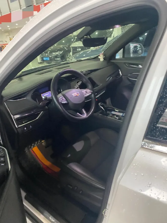 2020 Cadillac XT4 2.0T 237HP L4 9AT,autocango,china used car exporter,china ev exporter,chinese used car exporter,chinese used ev exporter