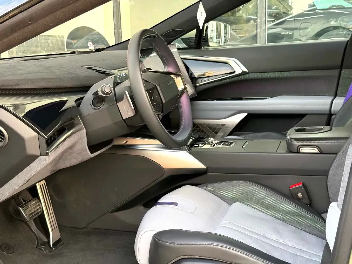 2023 HiPhi Z BEV 120KWH,autocango,china used car exporter,china ev exporter,chinese used car exporter,chinese used ev exporter