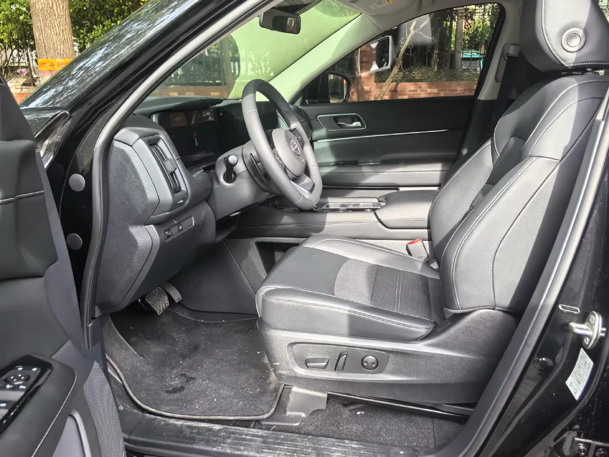 2024 Nissan Pathfinder 2.0T 252HP L4 9AT,autocango,china used car exporter,china ev exporter,chinese used car exporter,chinese used ev exporter