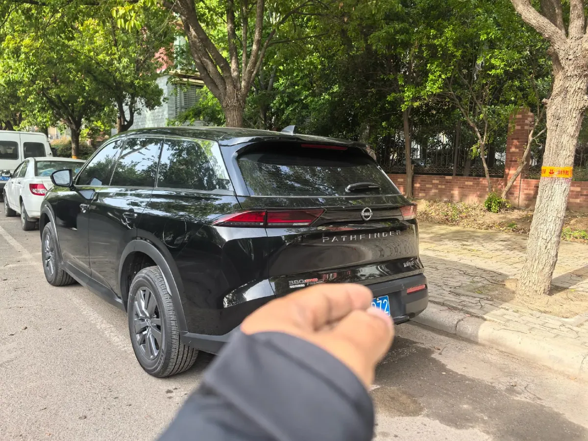 2024 Nissan Pathfinder 2.0T 252HP L4 9AT,autocango,china used car exporter,china ev exporter,chinese used car exporter,chinese used ev exporter