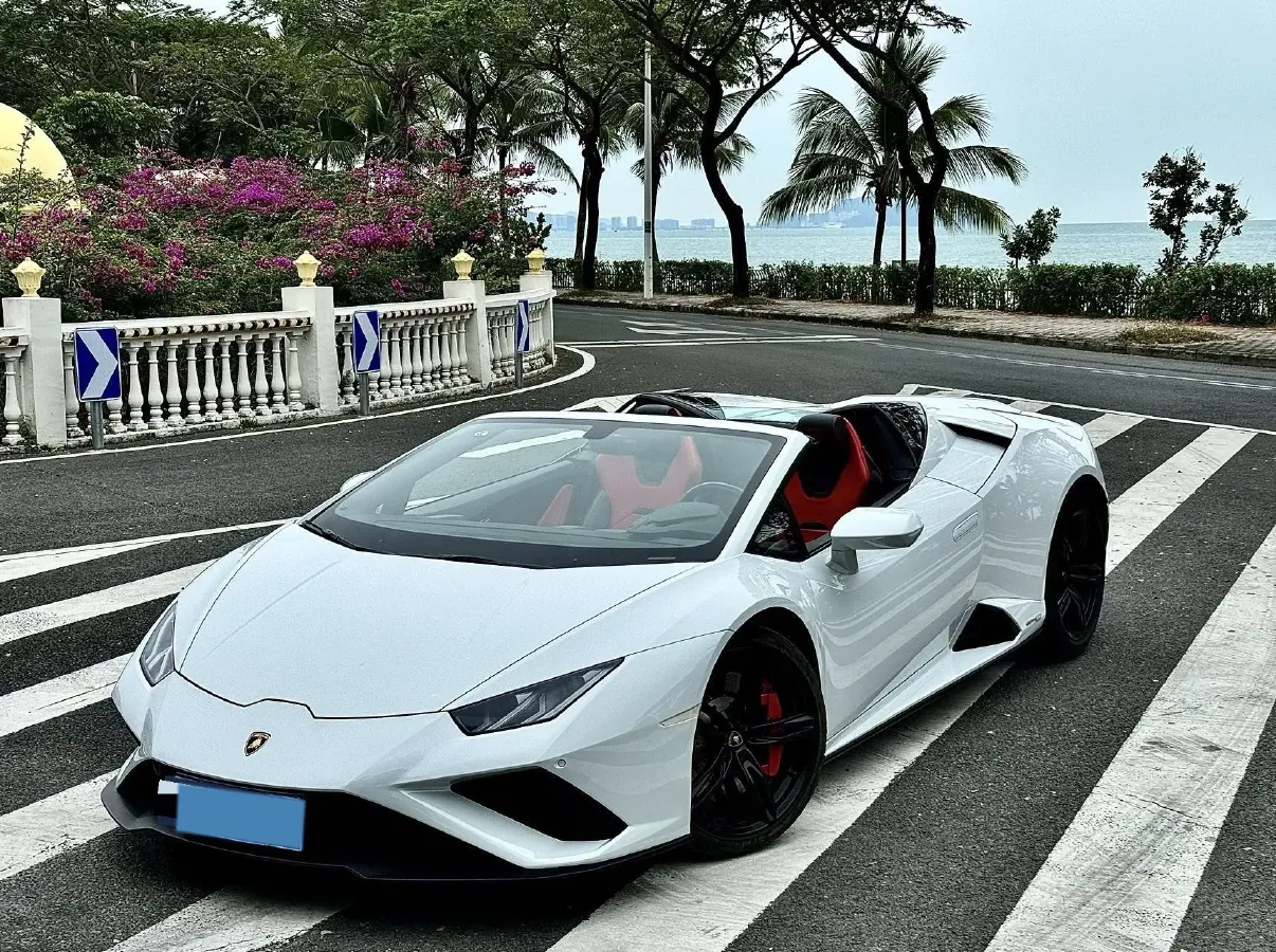 2019 Lamborghini Huracán 5.2L 640HP V10 7DCT,autocango,china used car exporter,china ev exporter,chinese used car exporter,chinese used ev exporter