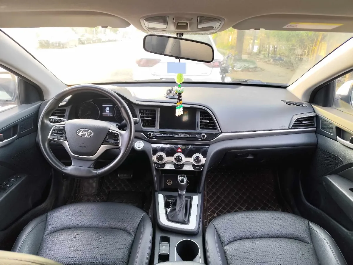 2020 Hyundai Elantra 1.5L 115HP L4 CVT,autocango,china used car exporter,china ev exporter,chinese used car exporter,chinese used ev exporter