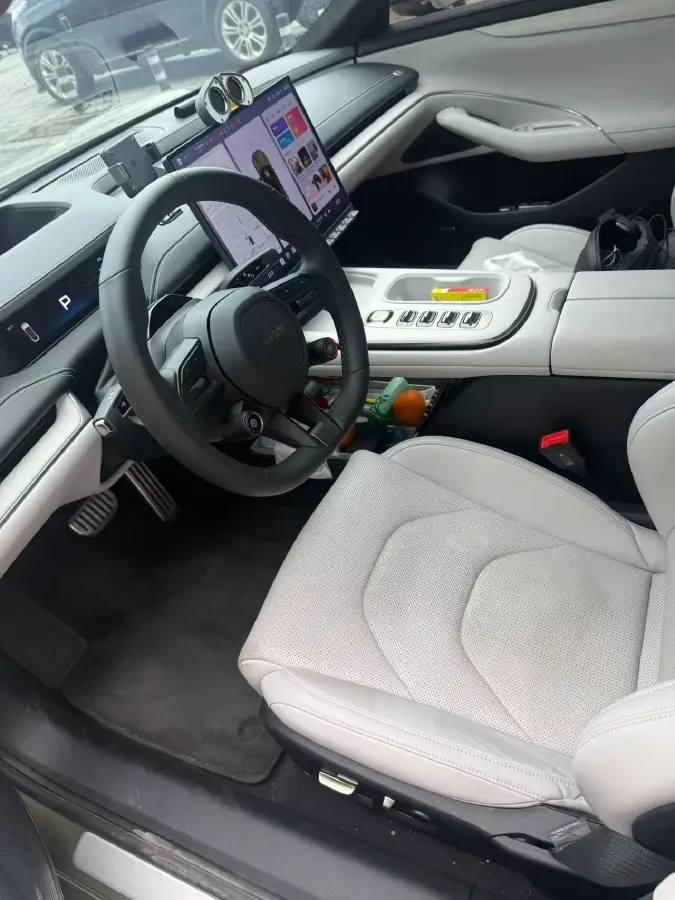 2024 MI SU7 BEV 101KWH,autocango,china used car exporter,china ev exporter,chinese used car exporter,chinese used ev exporter