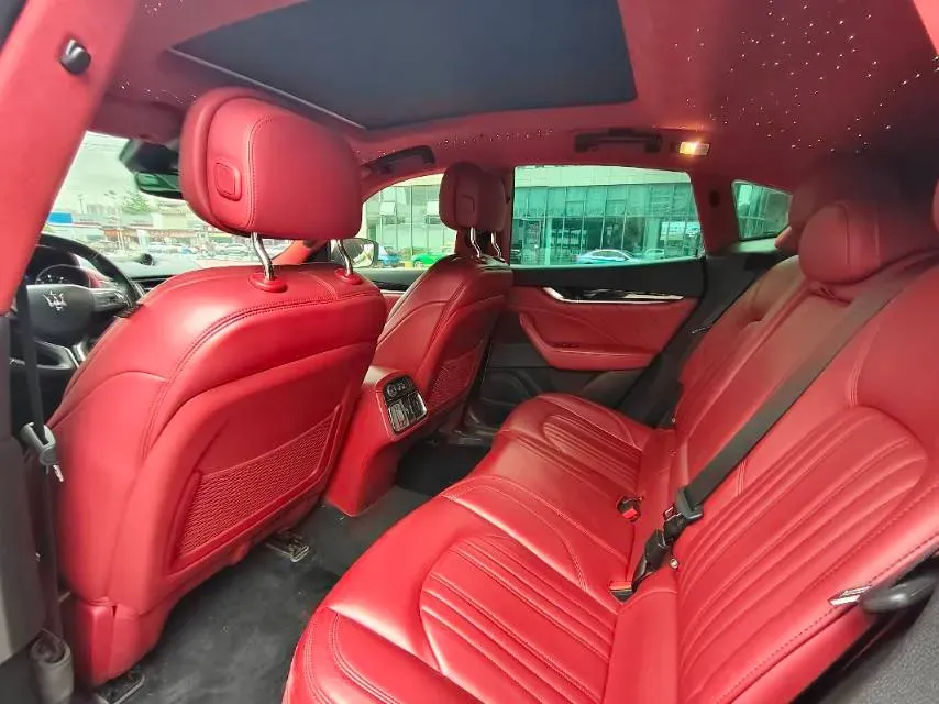 2019 Maserati Levante 3.0T 350HP V6 8AT,autocango,china used car exporter,china ev exporter,chinese used car exporter,chinese used ev exporter