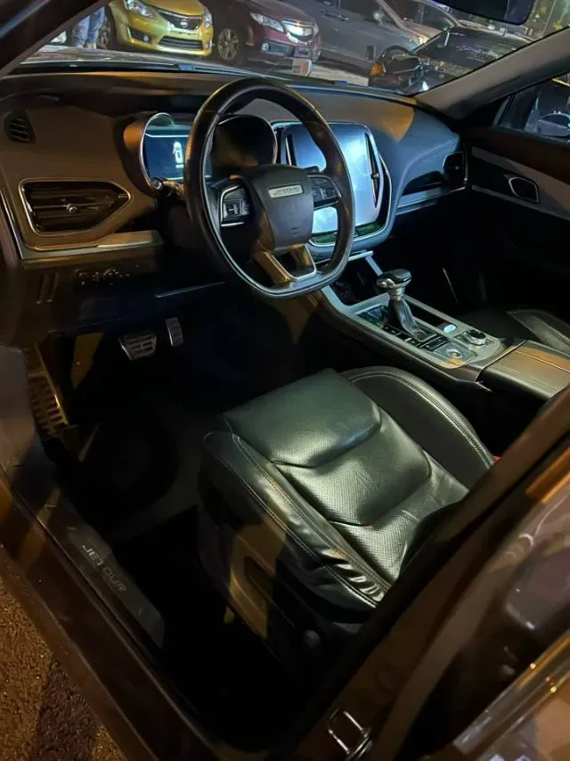 2020 Jetour X70 1.5T 156HP L4 6DCT,autocango,china used car exporter,china ev exporter,chinese used car exporter,chinese used ev exporter