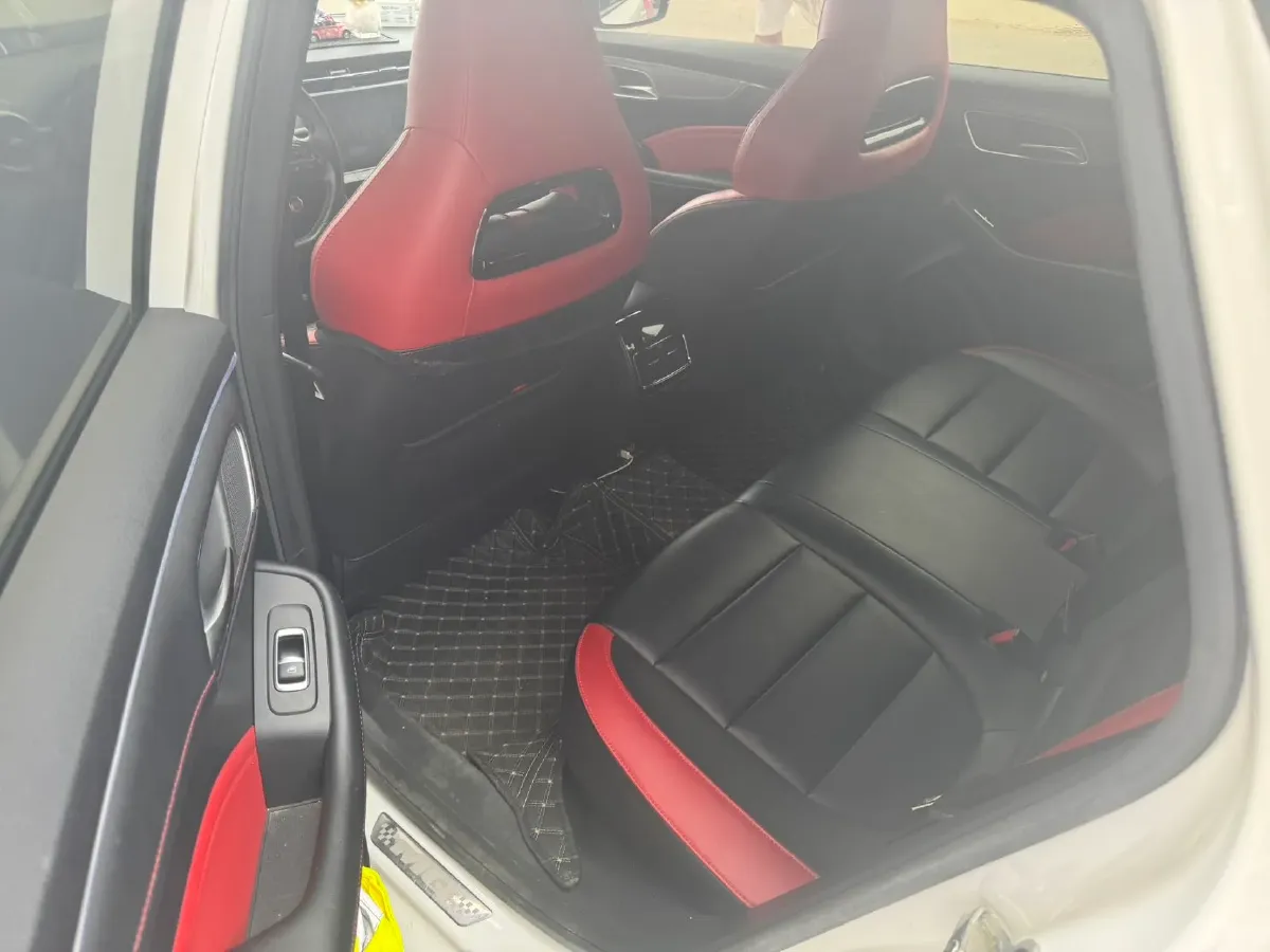 2020 MG MG6 1.5T 181HP L4 7DCT,autocango,china used car exporter,china ev exporter,chinese used car exporter,chinese used ev exporter