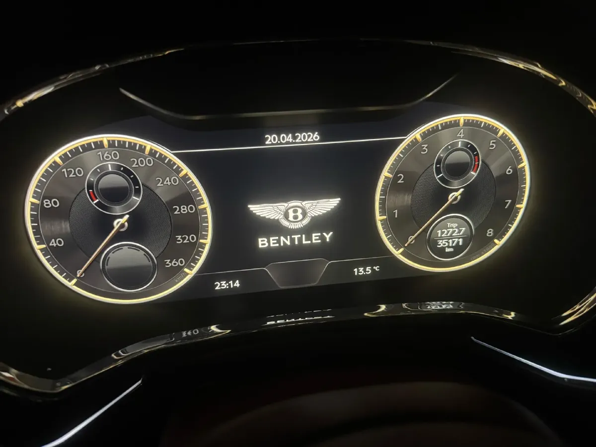 2021 Bentley Flying Spur 4.0T 550HP V8 8DCT,autocango,china used car exporter,china ev exporter,chinese used car exporter,chinese used ev exporter