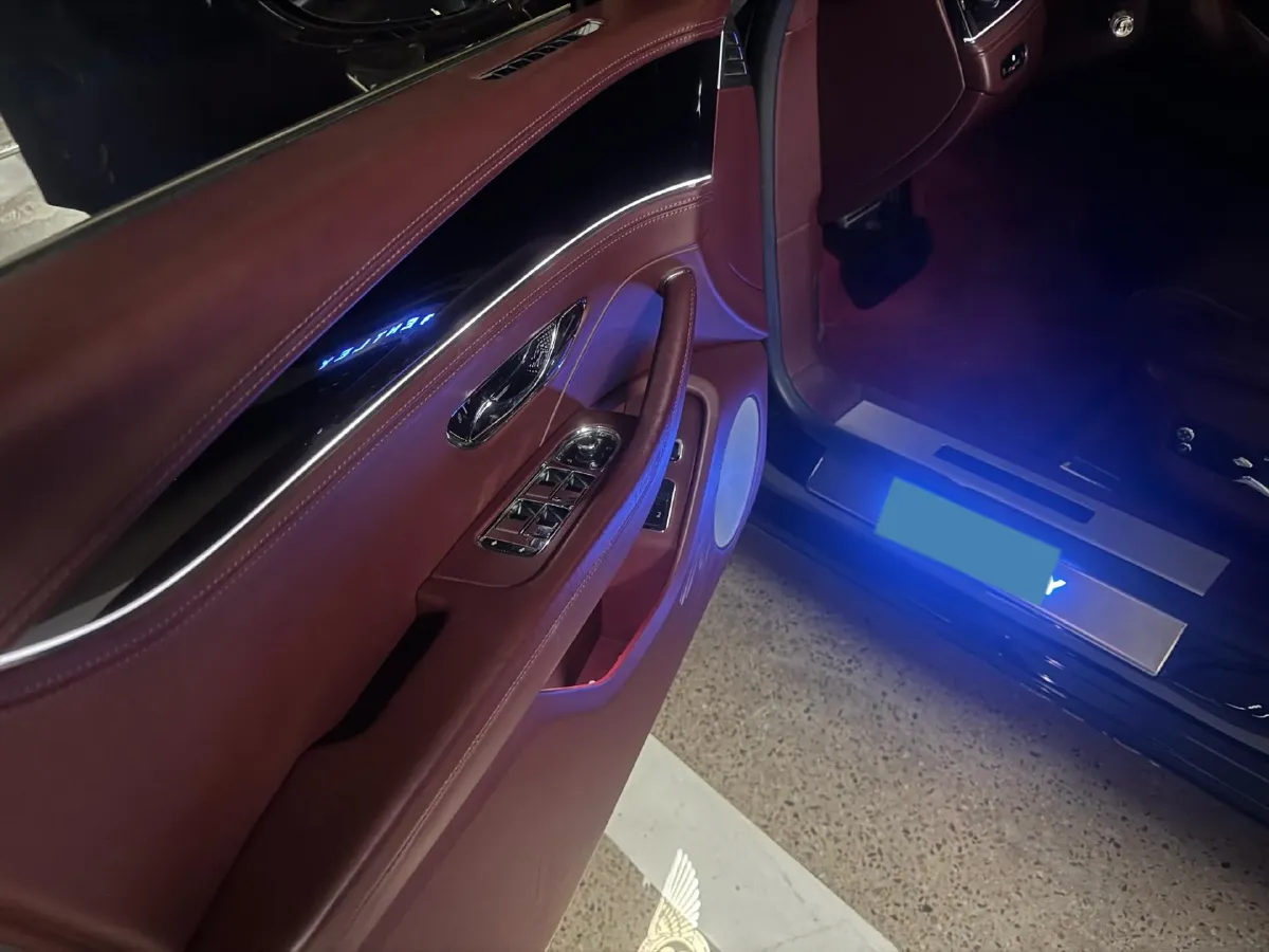 2021 Bentley Flying Spur 4.0T 550HP V8 8DCT,autocango,china used car exporter,china ev exporter,chinese used car exporter,chinese used ev exporter