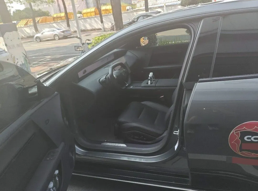 2025 Avatr 06 BEV,autocango,china used car exporter,china ev exporter,chinese used car exporter,chinese used ev exporter