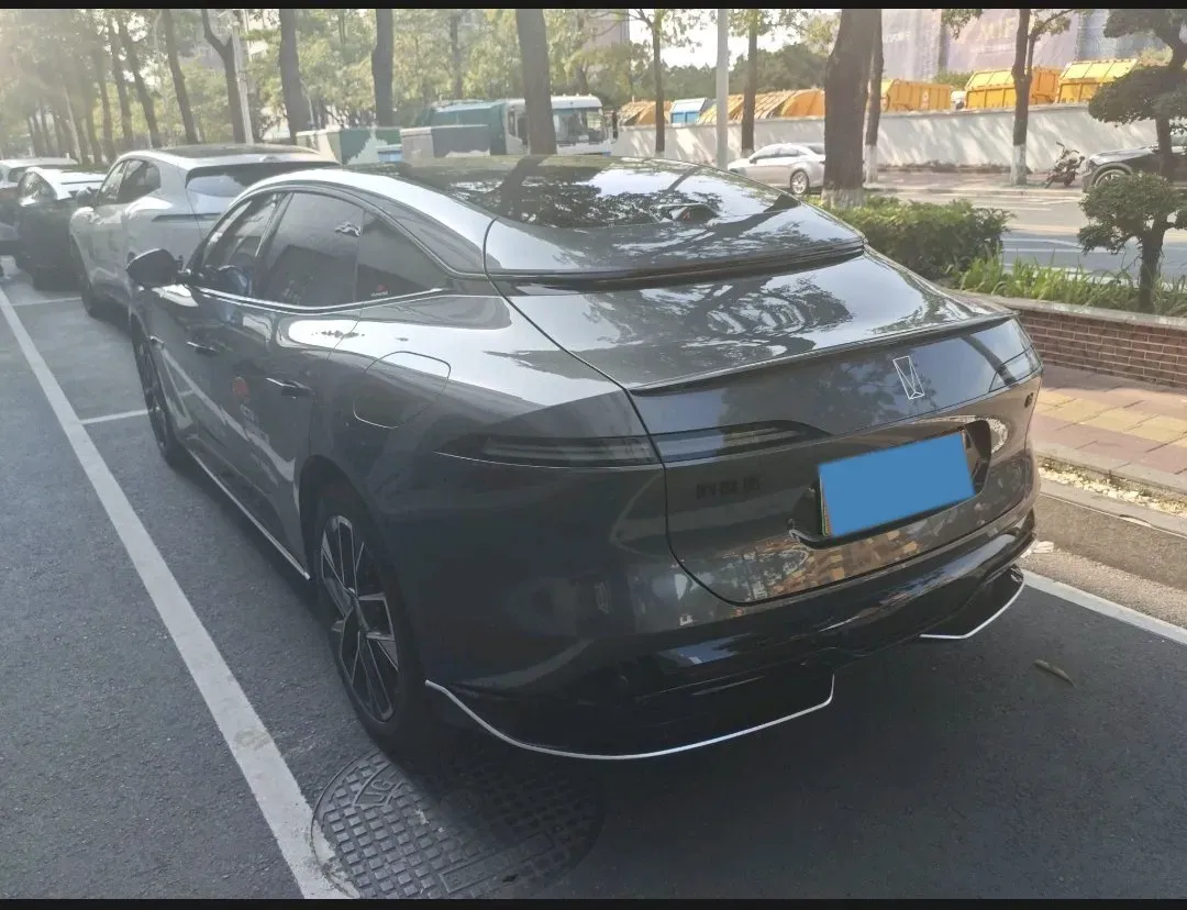 2025 Avatr 06 BEV,autocango,china used car exporter,china ev exporter,chinese used car exporter,chinese used ev exporter