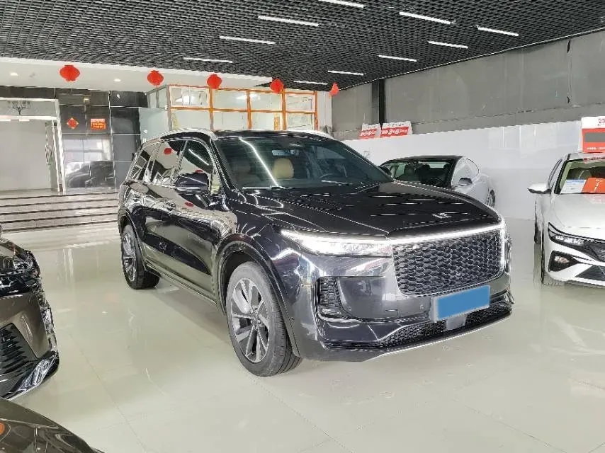 2021 Li ONE Range Extended 131HP REEV 40.5KWH,autocango,china used car exporter,china ev exporter,chinese used car exporter,chinese used ev exporter