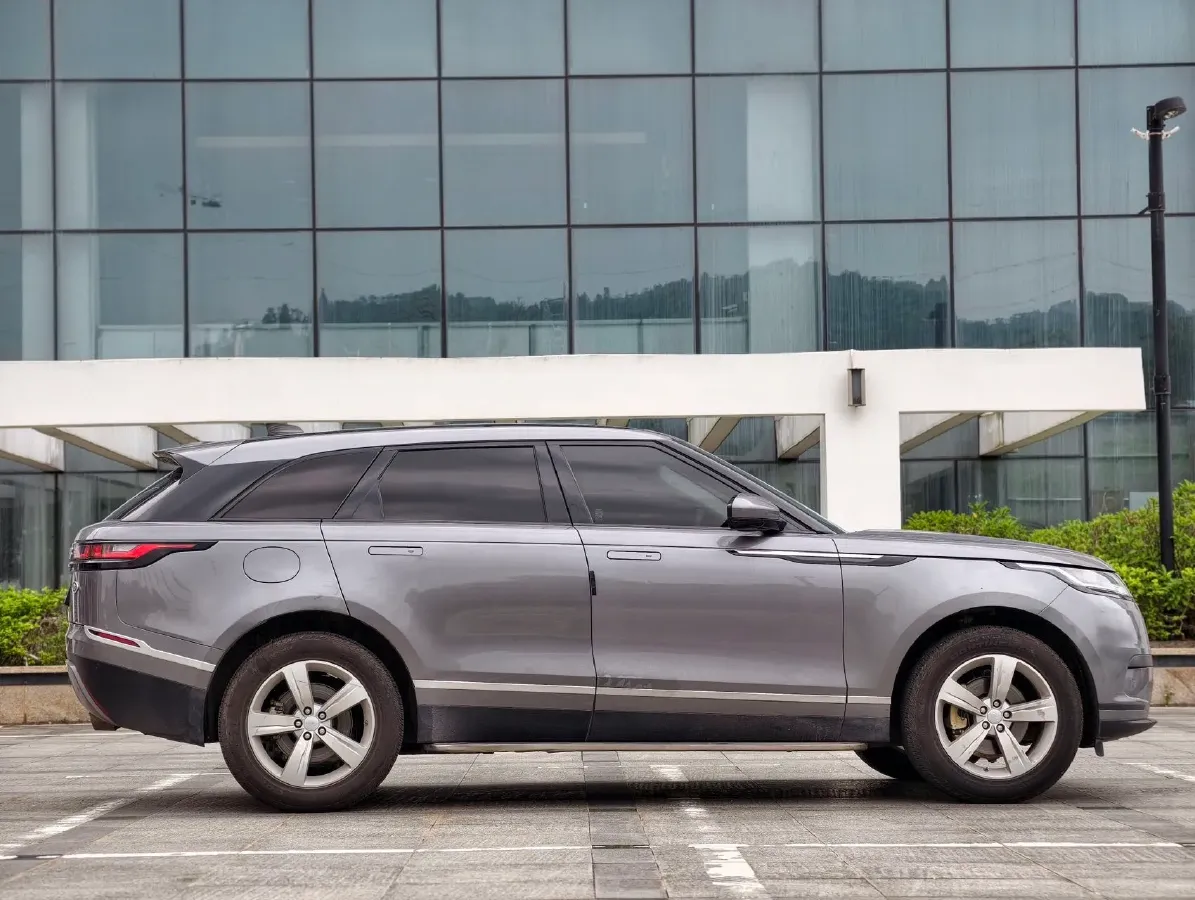 2020 Land Rover Range Rover Velar 2.0T 250HP L4 8AT,autocango,china used car exporter,china ev exporter,chinese used car exporter,chinese used ev exporter