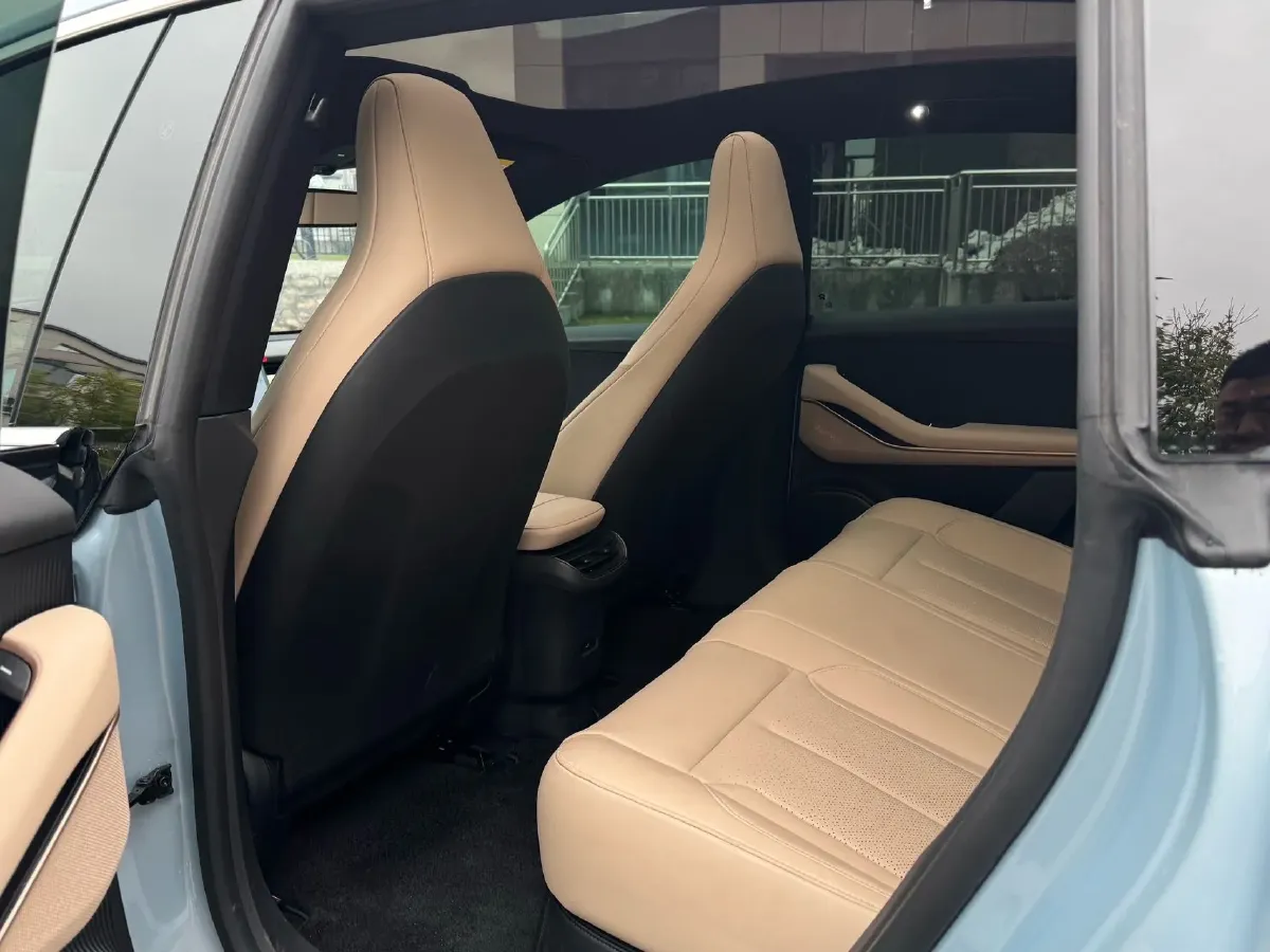 2024 NIO ET5 BEV 75KWH,autocango,china used car exporter,china ev exporter,chinese used car exporter,chinese used ev exporter