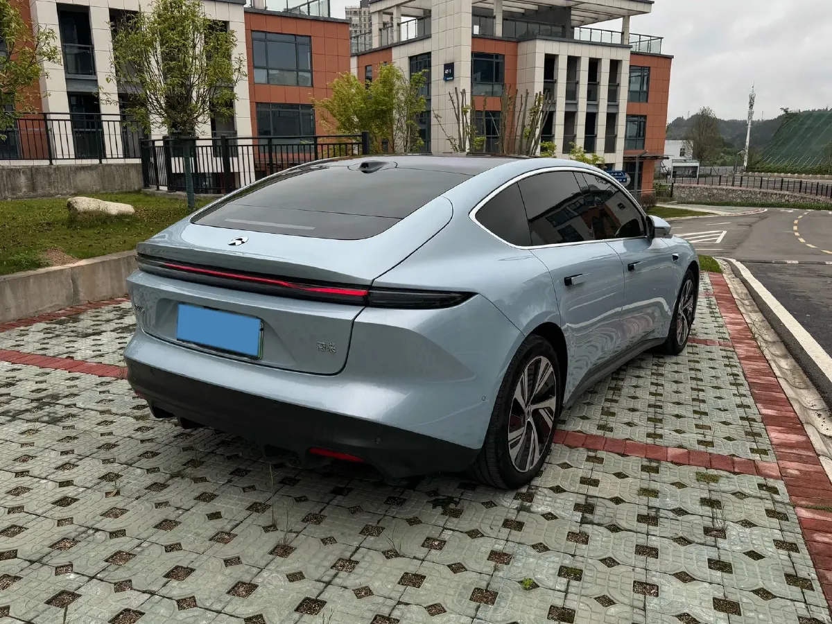 2024 NIO ET5 BEV 75KWH,autocango,china used car exporter,china ev exporter,chinese used car exporter,chinese used ev exporter