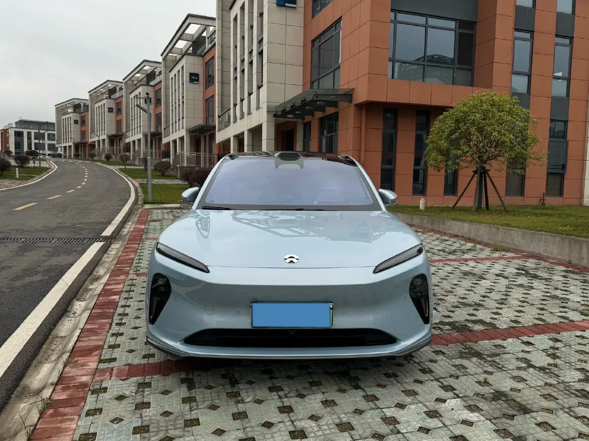 2024 NIO ET5 BEV 75KWH,autocango,china used car exporter,china ev exporter,chinese used car exporter,chinese used ev exporter