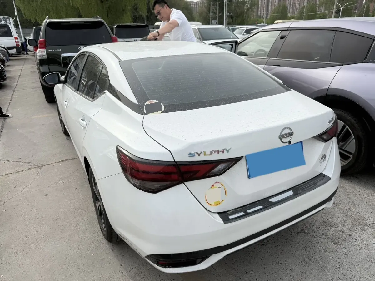 2023 Nissan Sylphy 1.6L 135HP L4 CVT,autocango,china used car exporter,china ev exporter,chinese used car exporter,chinese used ev exporter