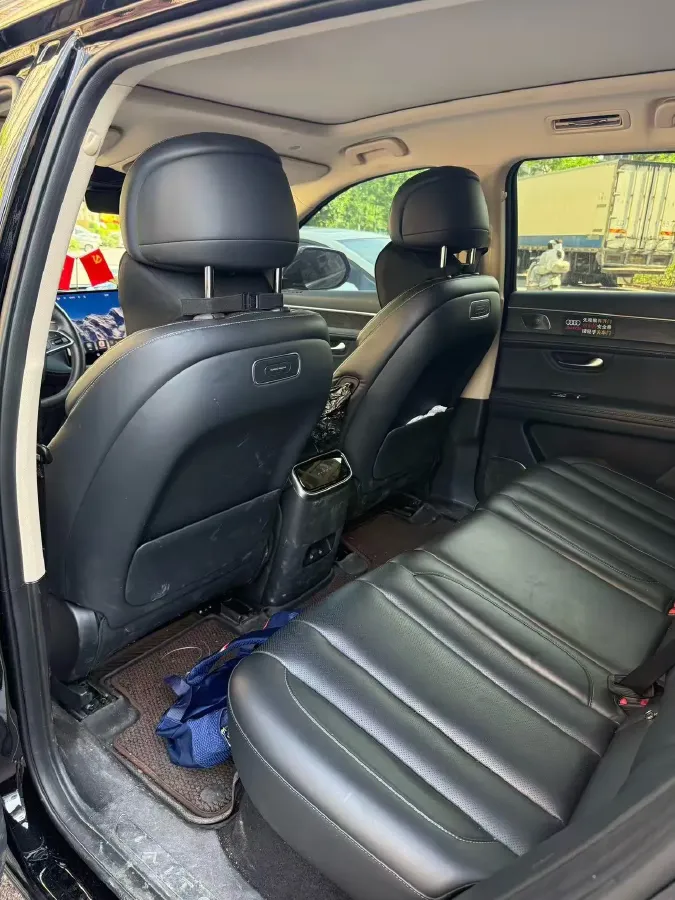 2024 AITO AITO M7 1.5T 152HP L4 REEV 40KWH,autocango,china used car exporter,china ev exporter,chinese used car exporter,chinese used ev exporter