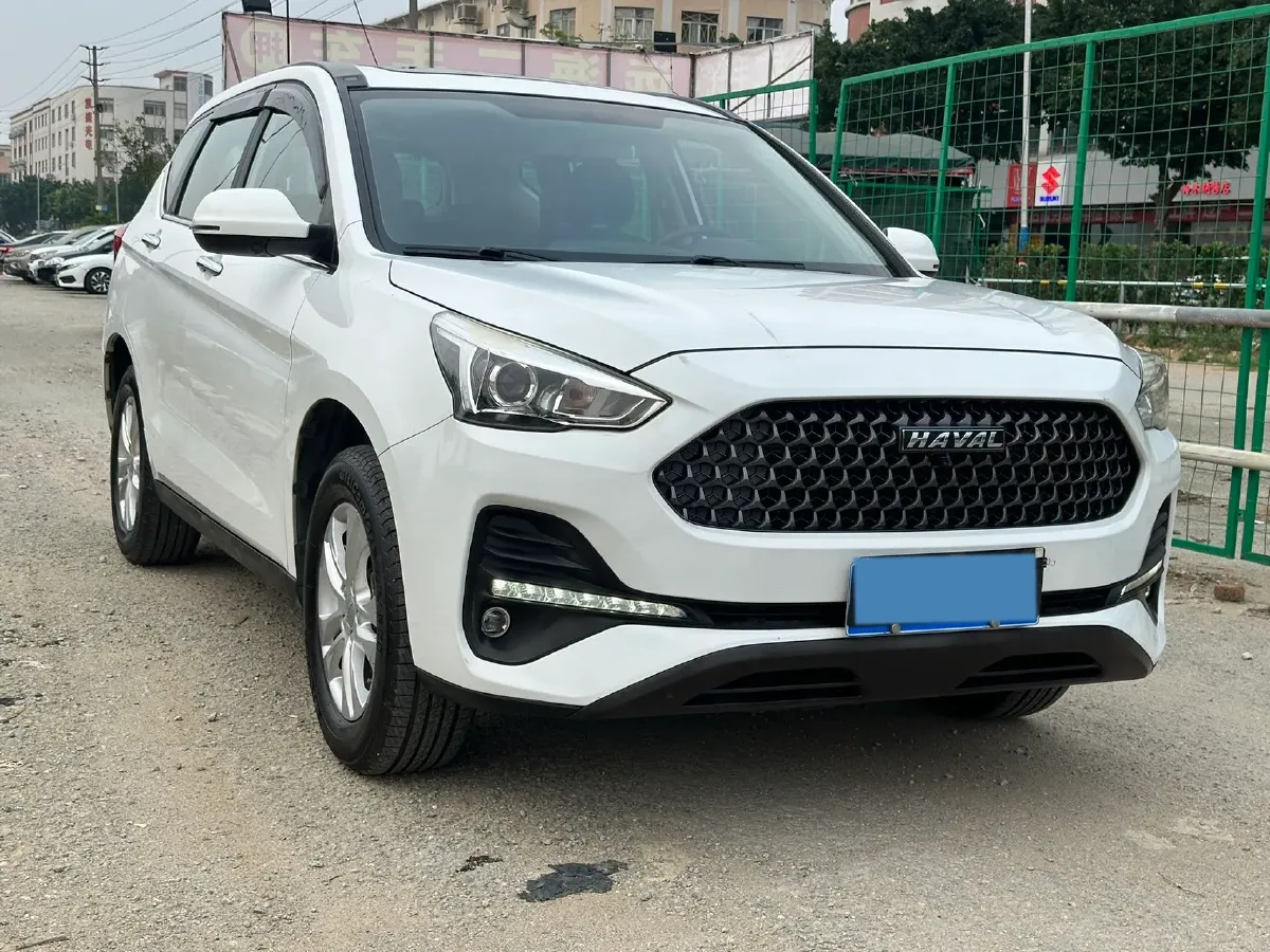 2019 Haval M6 1.5T 150HP L4 7DCT,autocango,china used car exporter,china ev exporter,chinese used car exporter,chinese used ev exporter