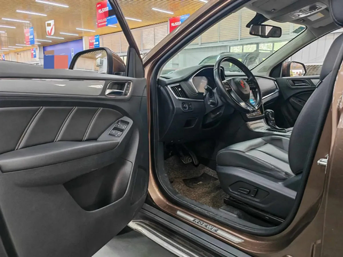 2018 Roewe RX5 2.0T 220HP L4 6DCT,autocango,china used car exporter,china ev exporter,chinese used car exporter,chinese used ev exporter