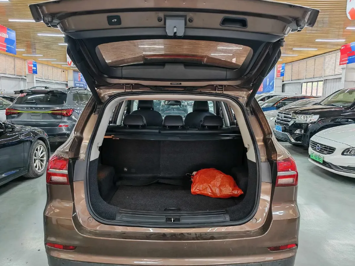 2018 Roewe RX5 2.0T 220HP L4 6DCT,autocango,china used car exporter,china ev exporter,chinese used car exporter,chinese used ev exporter