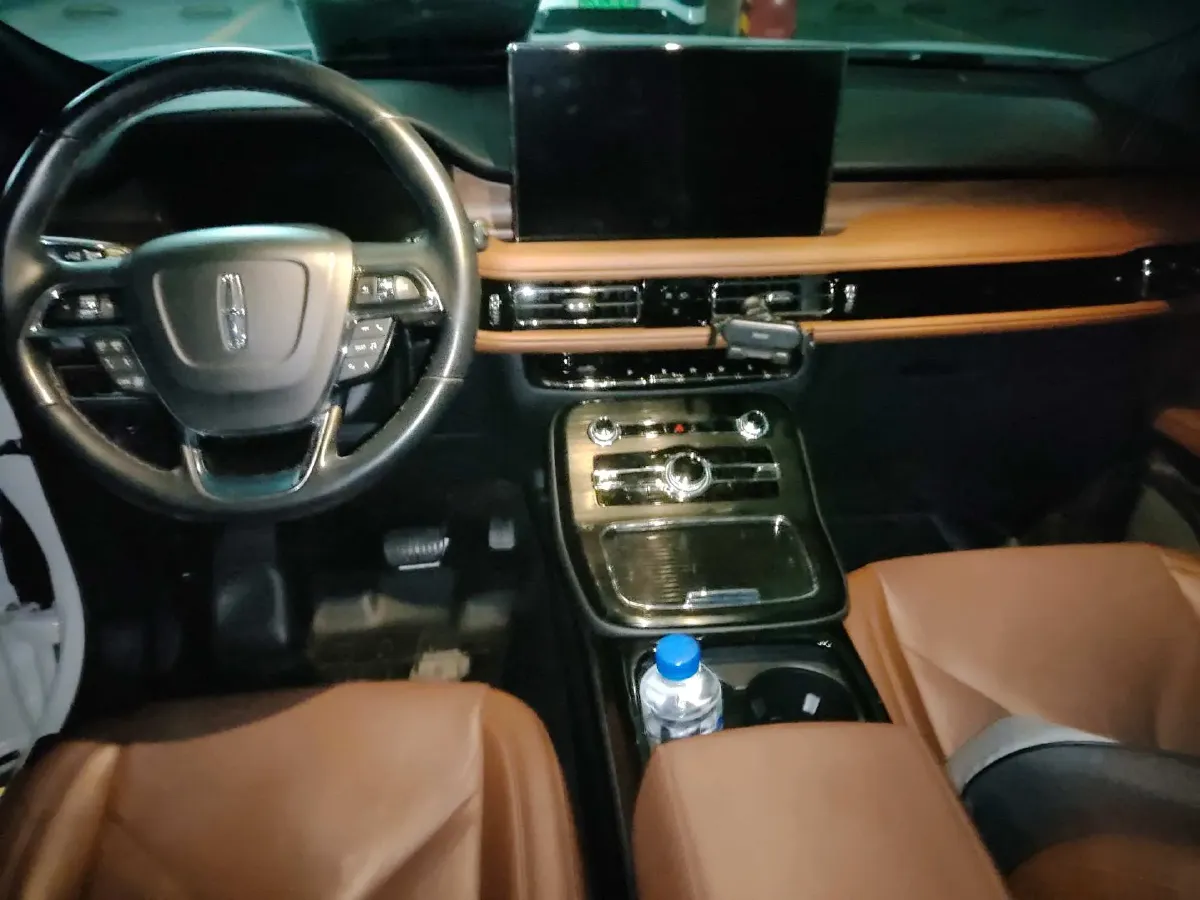 2021 Lincoln Nautilus 2.0T 245HP L4 8AT,autocango,china used car exporter,china ev exporter,chinese used car exporter,chinese used ev exporter