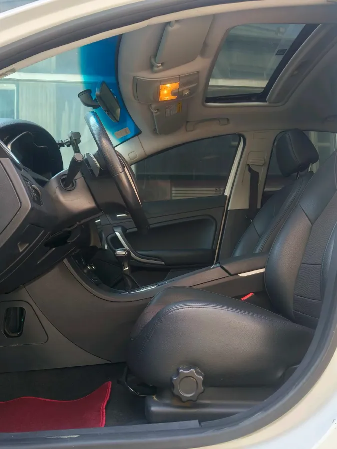 2015 MG MG6 1.8T 160HP L4 6DCT,autocango,china used car exporter,china ev exporter,chinese used car exporter,chinese used ev exporter