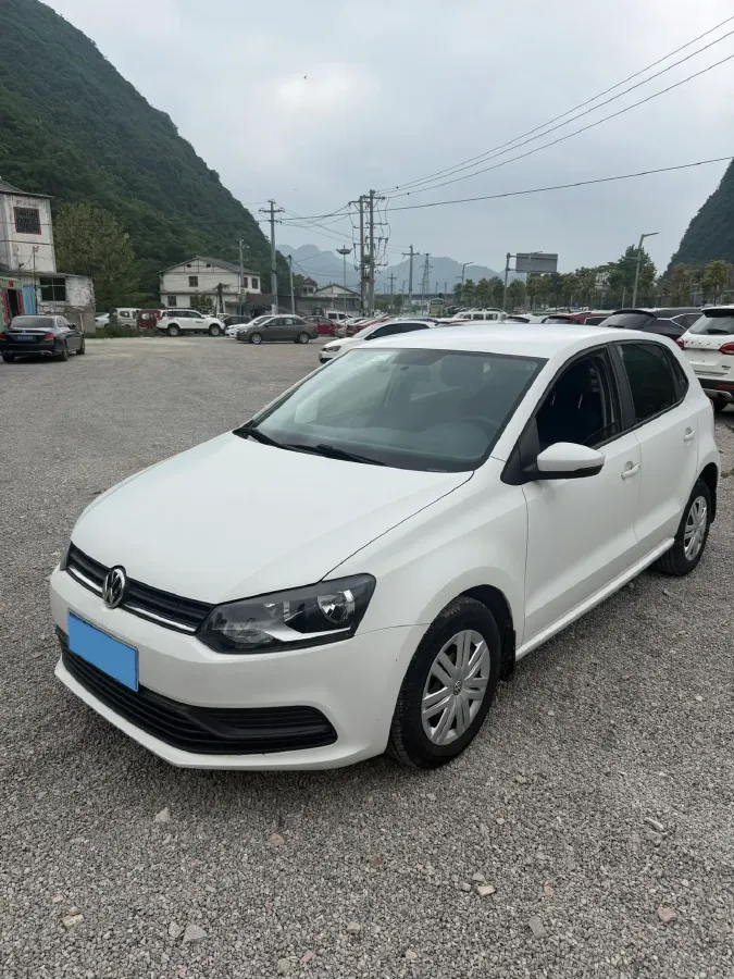 2016 Volkswagen Polo 1.4L 90HP L4 5MT,autocango,china used car exporter,china ev exporter,chinese used car exporter,chinese used ev exporter