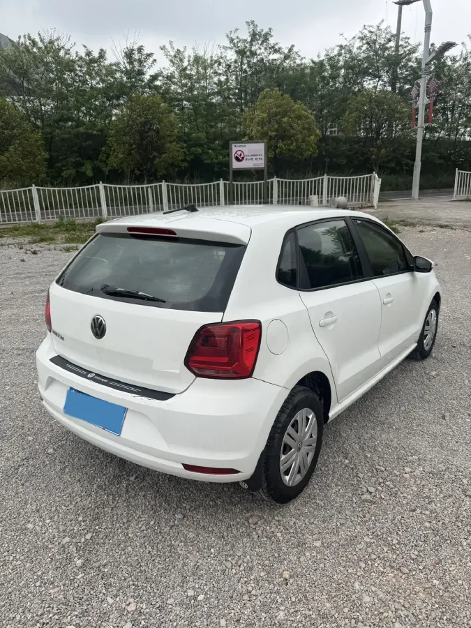 2016 Volkswagen Polo 1.4L 90HP L4 5MT,autocango,china used car exporter,china ev exporter,chinese used car exporter,chinese used ev exporter