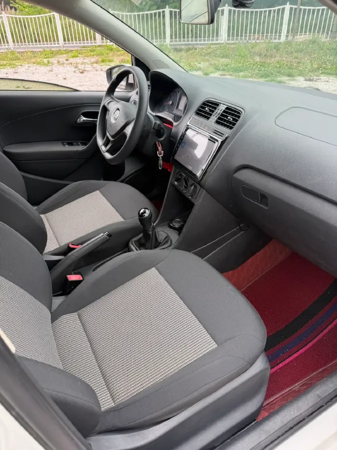 2016 Volkswagen Polo 1.4L 90HP L4 5MT,autocango,china used car exporter,china ev exporter,chinese used car exporter,chinese used ev exporter