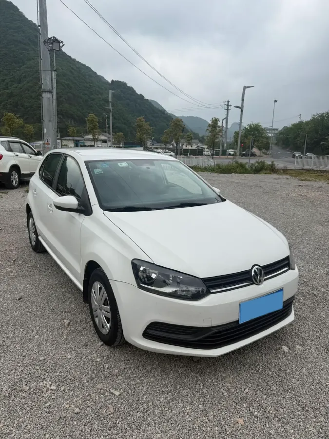 2016 Volkswagen Polo 1.4L 90HP L4 5MT,autocango,china used car exporter,china ev exporter,chinese used car exporter,chinese used ev exporter